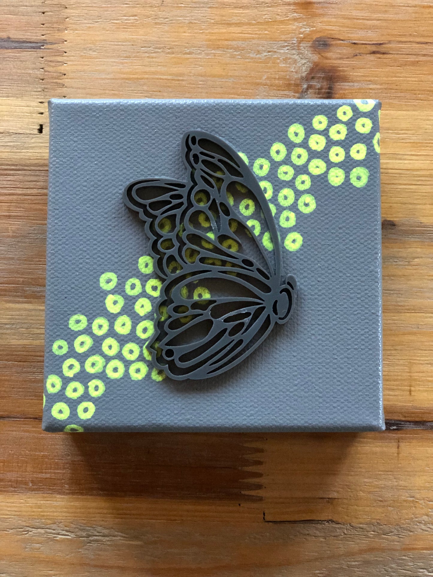 Butterfly Mini "Gray and Chartreuse"