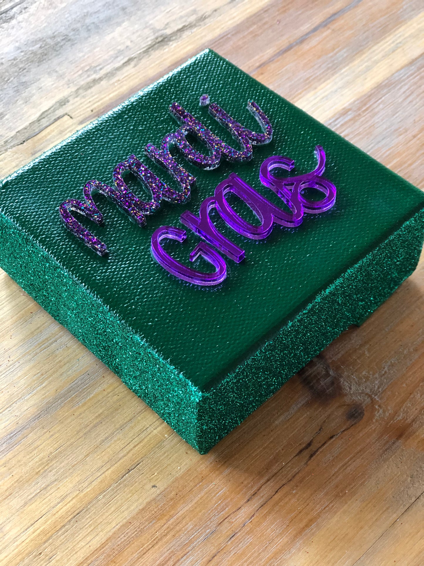 Pardi Gras and Purple Mardi Gras Mini