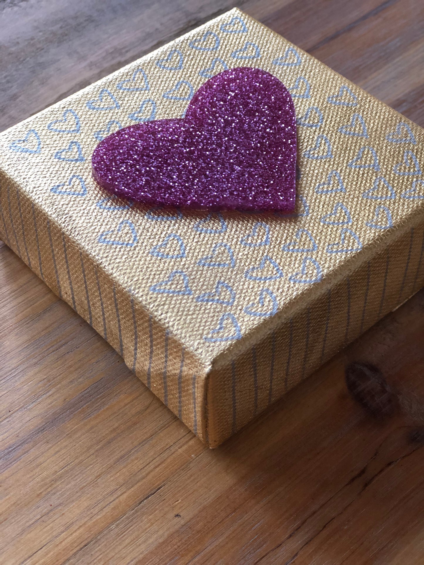 Pink Glitter Heart Mini